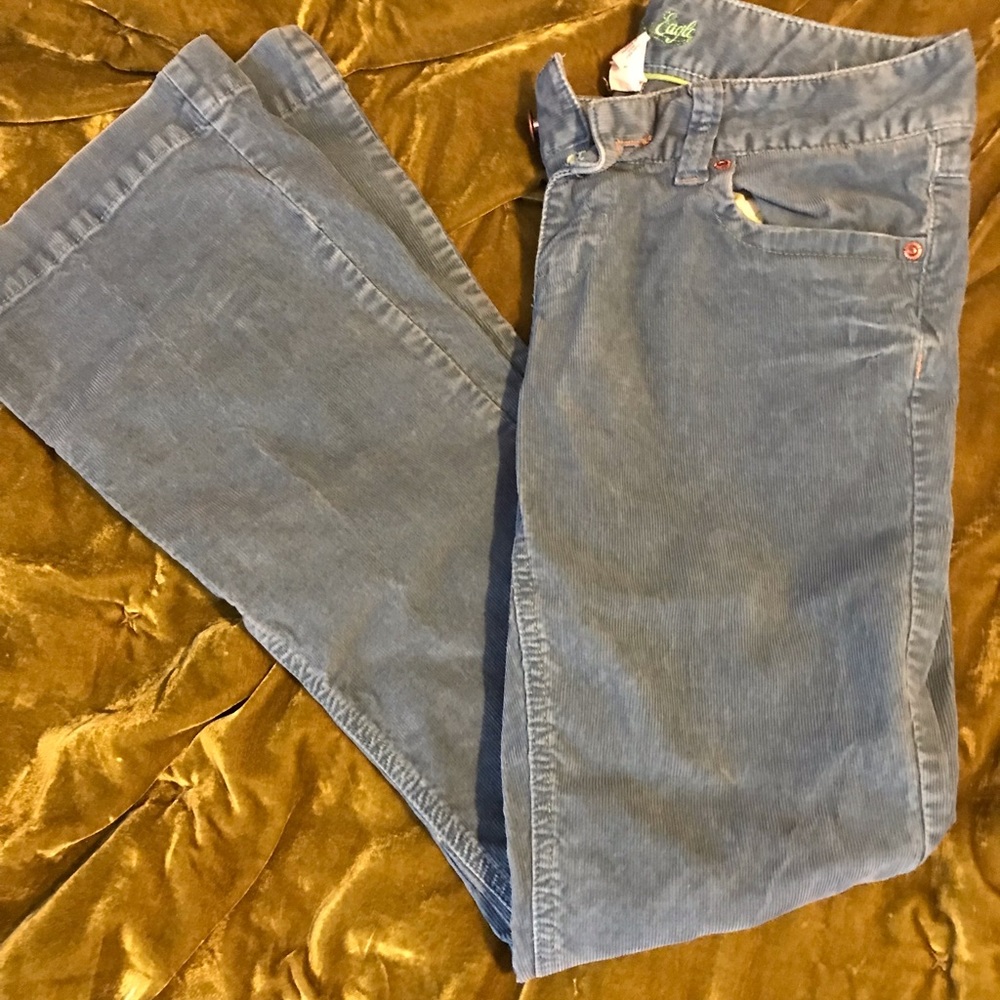 American Eagle size 4 boot cut cords